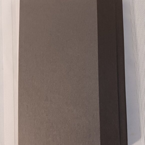 The Girl Who Loved Tom Gordon, A Novel by Stephen King Hardcover Book - Picture 7 of 10